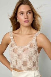 Floral Lace Top – Elegante Summer Essential